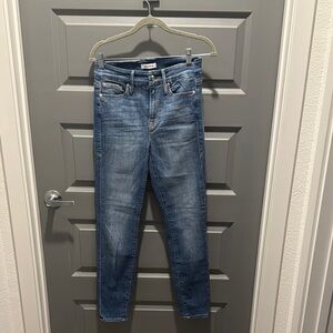 Good American Blue Skinny Jeans with Tapered Fit